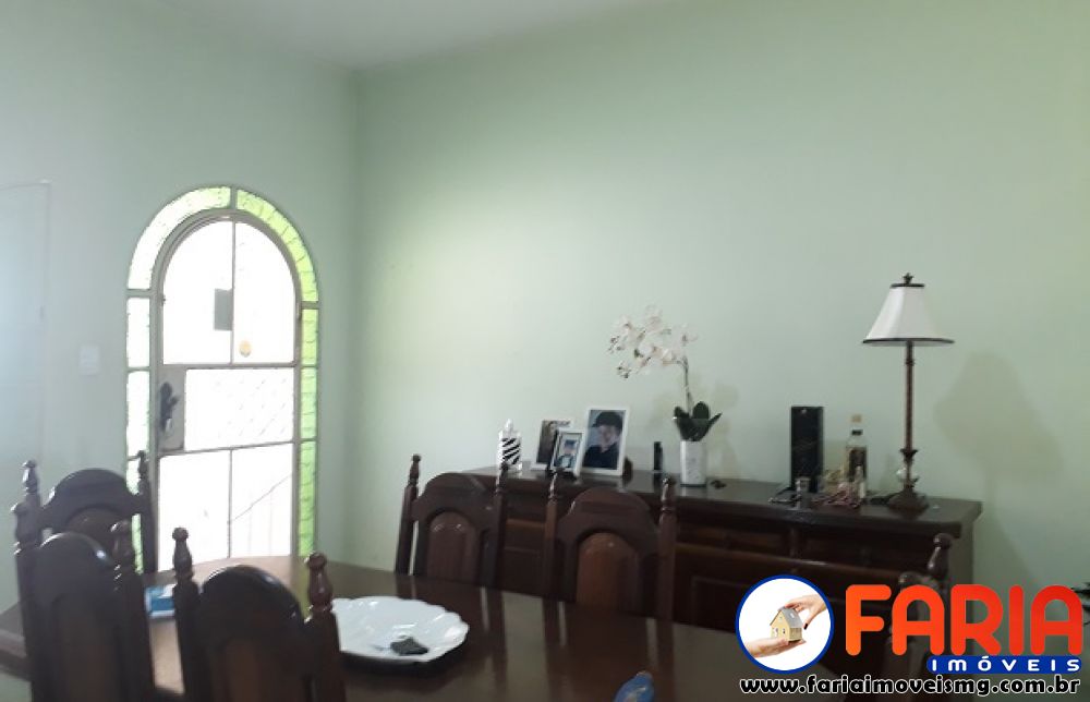 252 - Casa à venda no bairro PROVIDÊNCIA - Faria Imóveis 10