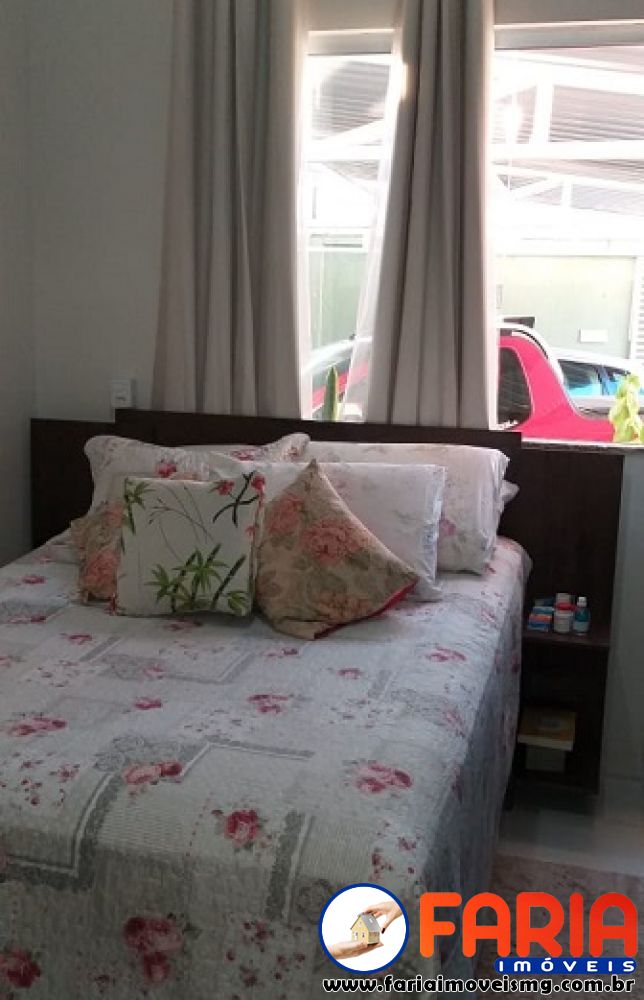 352 - Casa à venda no bairro SENADOR VALADARES - Faria Imóveis 7