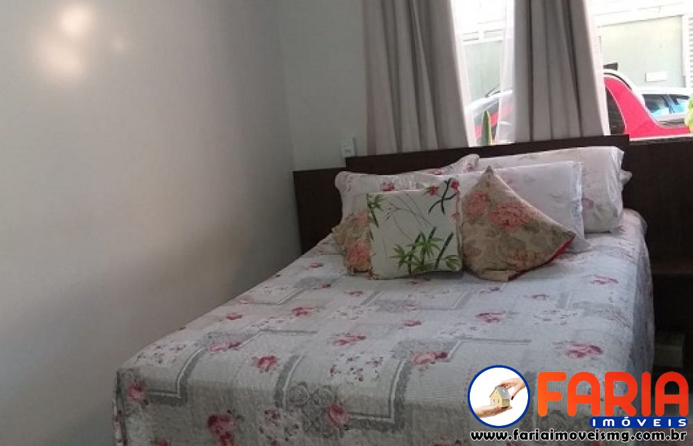 352 - Casa à venda no bairro SENADOR VALADARES - Faria Imóveis 14