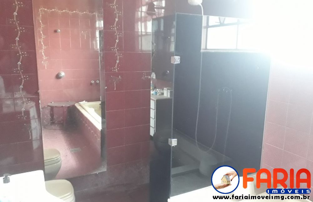 360 - Casa à venda no bairro CENTRO - Faria Imóveis 15