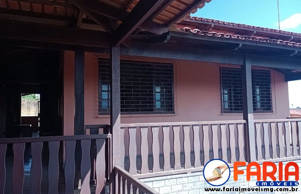 361 - Casa à venda no bairro VILA ROMUALDO - Faria Imóveis 7