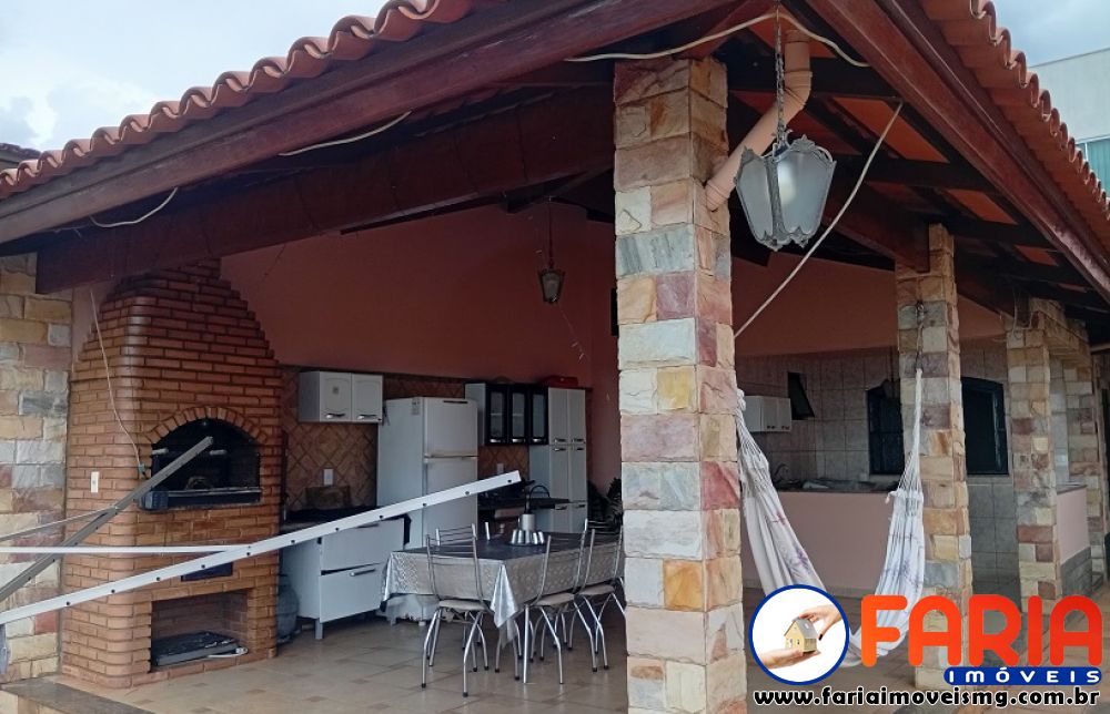 391 - Casa &agrave; venda no bairro PROVIDÊNCIA - Faria Im&oacute;veis 0