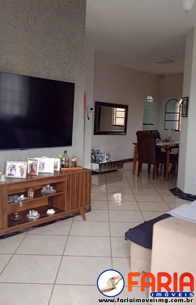 391 - Casa &agrave; venda no bairro PROVIDÊNCIA - Faria Im&oacute;veis 31