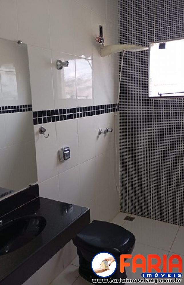 392 - Casa &agrave; venda no bairro VILA FERREIRA - Faria Im&oacute;veis 4