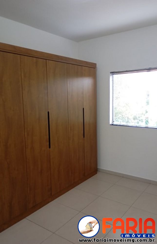 392 - Casa &agrave; venda no bairro VILA FERREIRA - Faria Im&oacute;veis 5